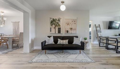 Four-Bedroom Holiday Home