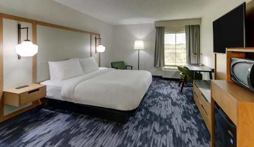 King Room - Hearing Accessible