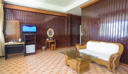 Sea View Suite