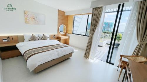Deluxe Double Room with Balcony