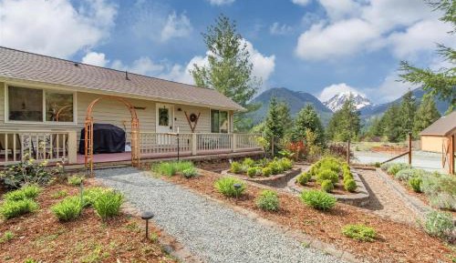 Two-Bedroom Holiday Home