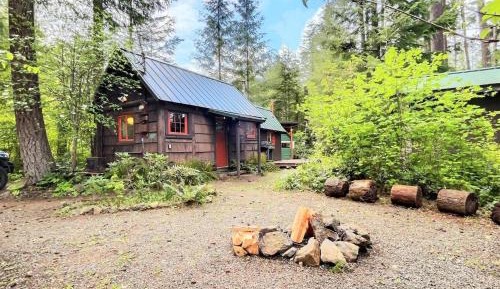 One-Bedroom Holiday Home
