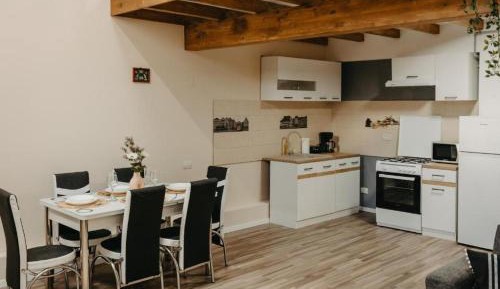 Apartment - Split Level