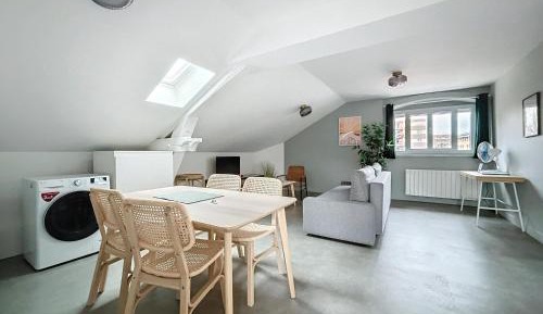One-Bedroom Apartment with Terrace