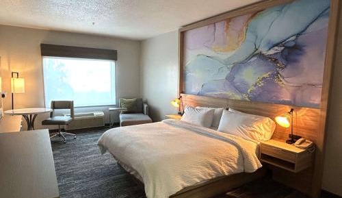 King Room - Non-Smoking