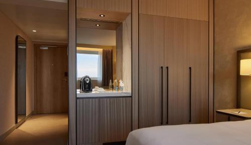 Executive King Room