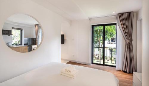 Suite with Garden View
