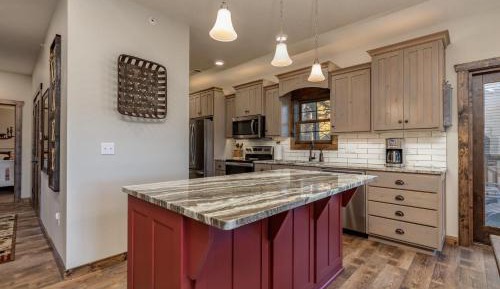 Five-Bedroom Apartment