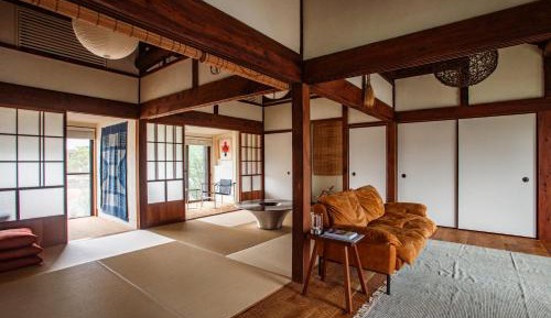 Japanese-Style Room