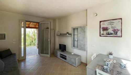 One-Bedroom Holiday Home
