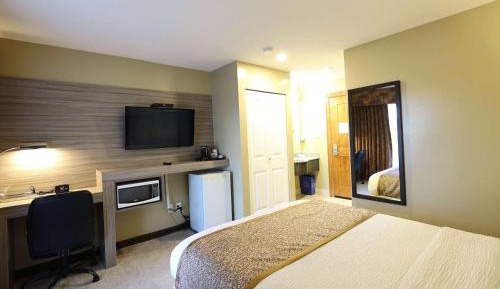 Queen Room - Non-Smoking