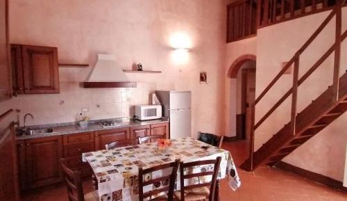One-Bedroom Apartment (2 Adults + 2 Children)