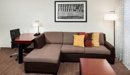 King Studio with Sofa Bed