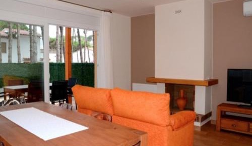 Four-Bedroom Holiday Home