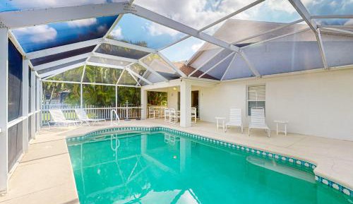 Four bedroom holiday home 