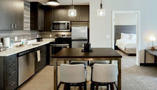 2 Bedroom Suite