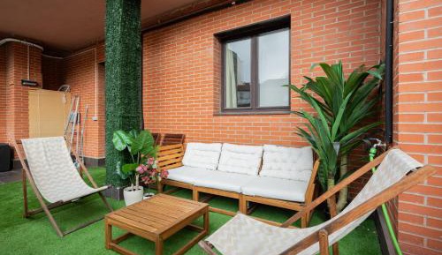 Studio - Split Level