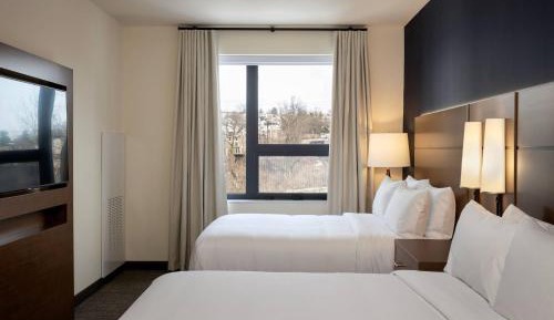 One-Bedroom Suite with Two Queen Beds and Sofa Bed