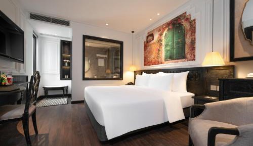 Deluxe Double or Twin Room with City View