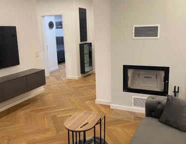 Deluxe Two-Bedroom Apartment with Garden View