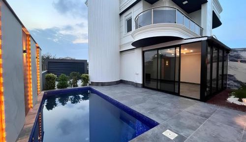 Villa with Private Pool