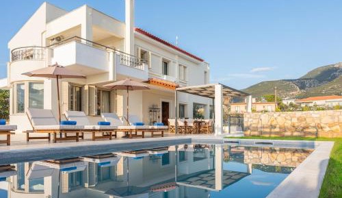 Villa with Private Pool
