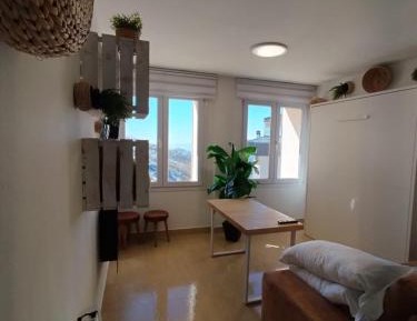 Studio with Mountain View