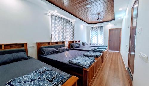 Mixed Dormitory Room