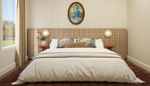 Queen Room
