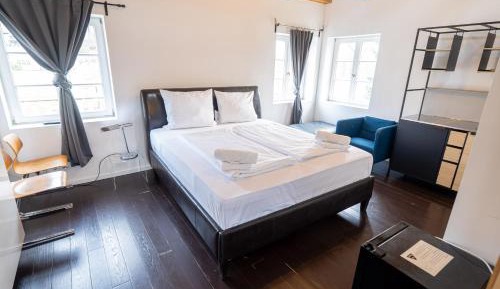Double Room with Private Bathroom