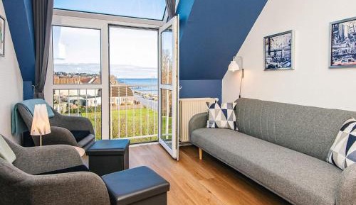 One-Bedroom Holiday Home