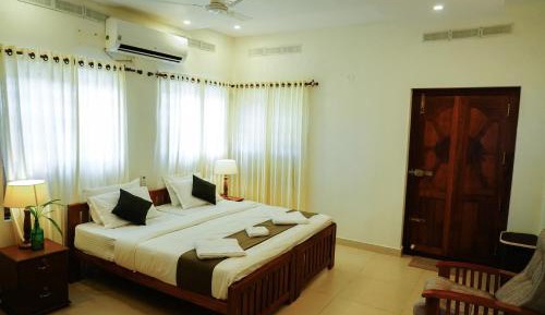 Twin Room with Balcony