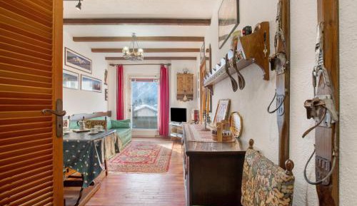 Superior One-Bedroom Apartment with Balcony