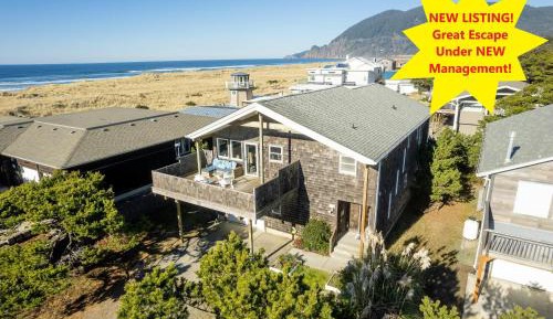Four-Bedroom Holiday Home