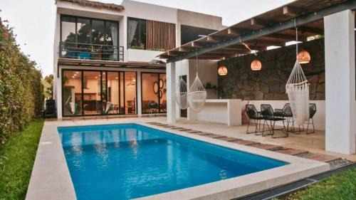 Four-Bedroom Holiday Home