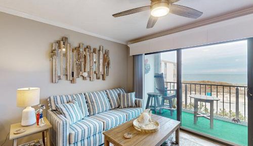 One Bedroom Apartment