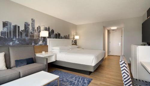 King Room with Sofa Bed - Non-Smoking