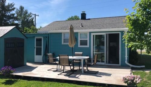 Two-Bedroom Holiday Home