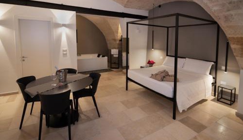Double Room with Spa Bath