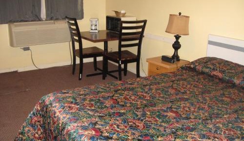 Queen Room