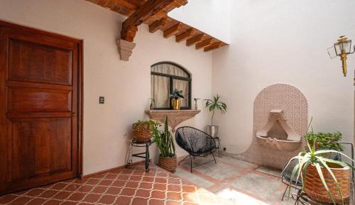 Three-Bedroom Holiday Home 