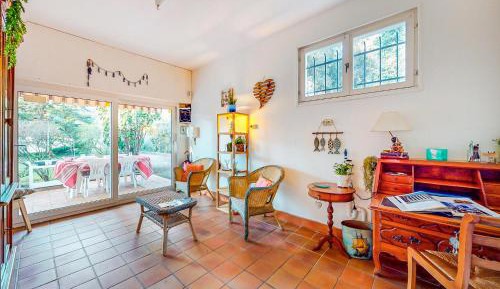 Three-Bedroom Holiday Home 