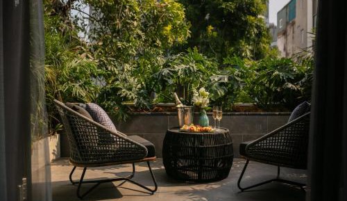 Signature Terrace Suite City View