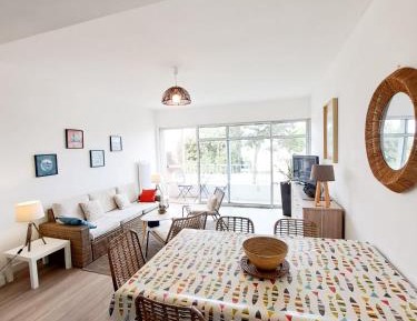 Two-Bedroom Apartment with Sea View