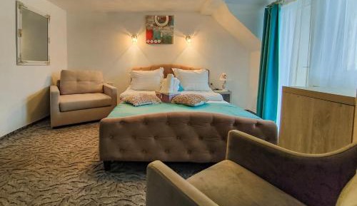 Triple Room with Balcony