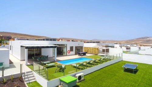 Five-Bedroom Villa