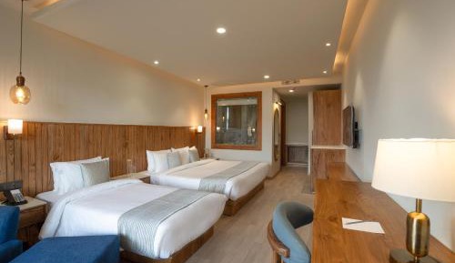 Triple Room with Mountain View