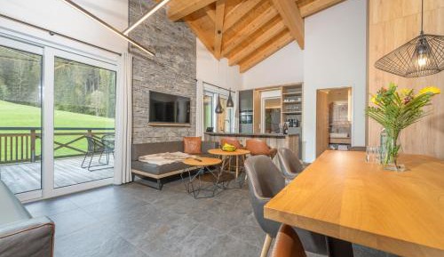 One-Bedroom Penthouse Suite