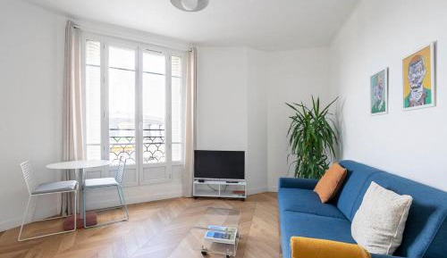 One-Bedroom Deluxe Apartment