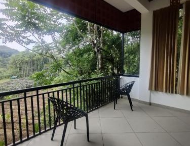 Family Suite with Balcony
